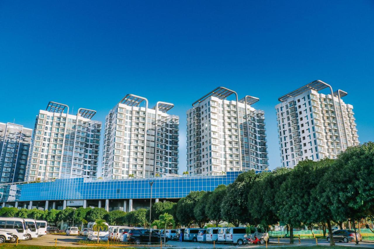麦克坦纽敦c套房公寓 外观 照片